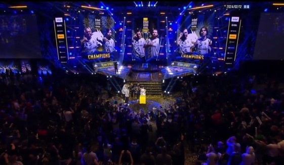 eMIL 和 Chet 正在推出他们的 VALORANT 培训课程