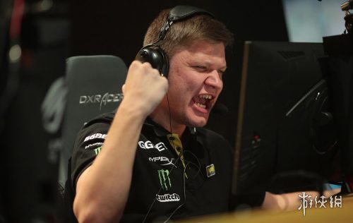 手机《绝地求生》推出33.2版本更新 萨诺地图“物资运输车”回归