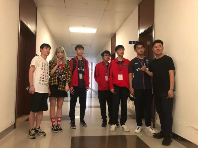 赛后群访Assum：有想过能以这个比分赢下LNG 我们选人比对面好