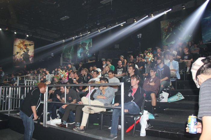 【战报】2025LPL春季赛RA 0-2 RNG，RNG成功锁定季后赛前2